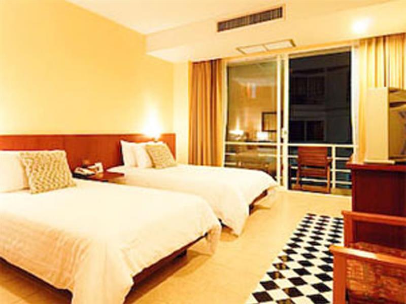 Baboona Beachfront Living Pattaya Exterior foto