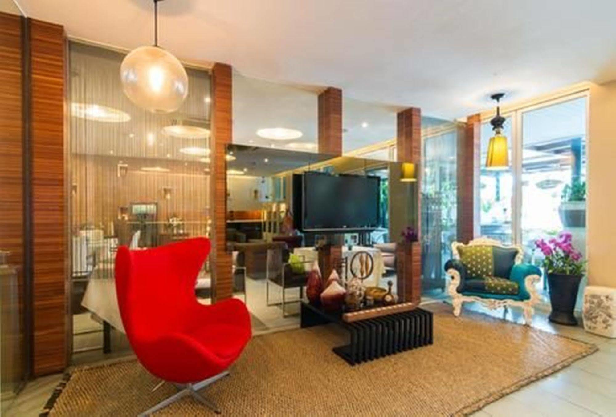 Baboona Beachfront Living Pattaya Exterior foto