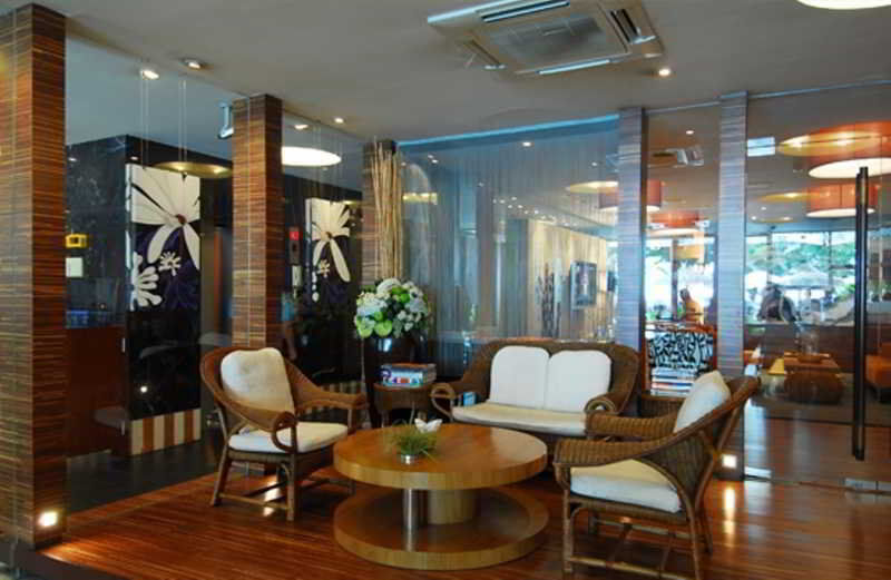 Baboona Beachfront Living Pattaya Exterior foto